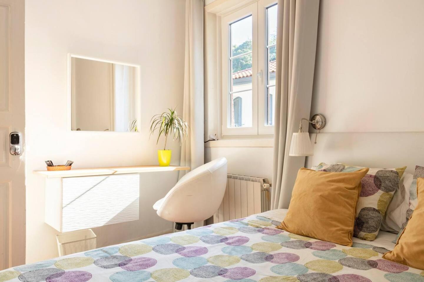 Plaza Nueva Habitaciones Більбао Номер фото
